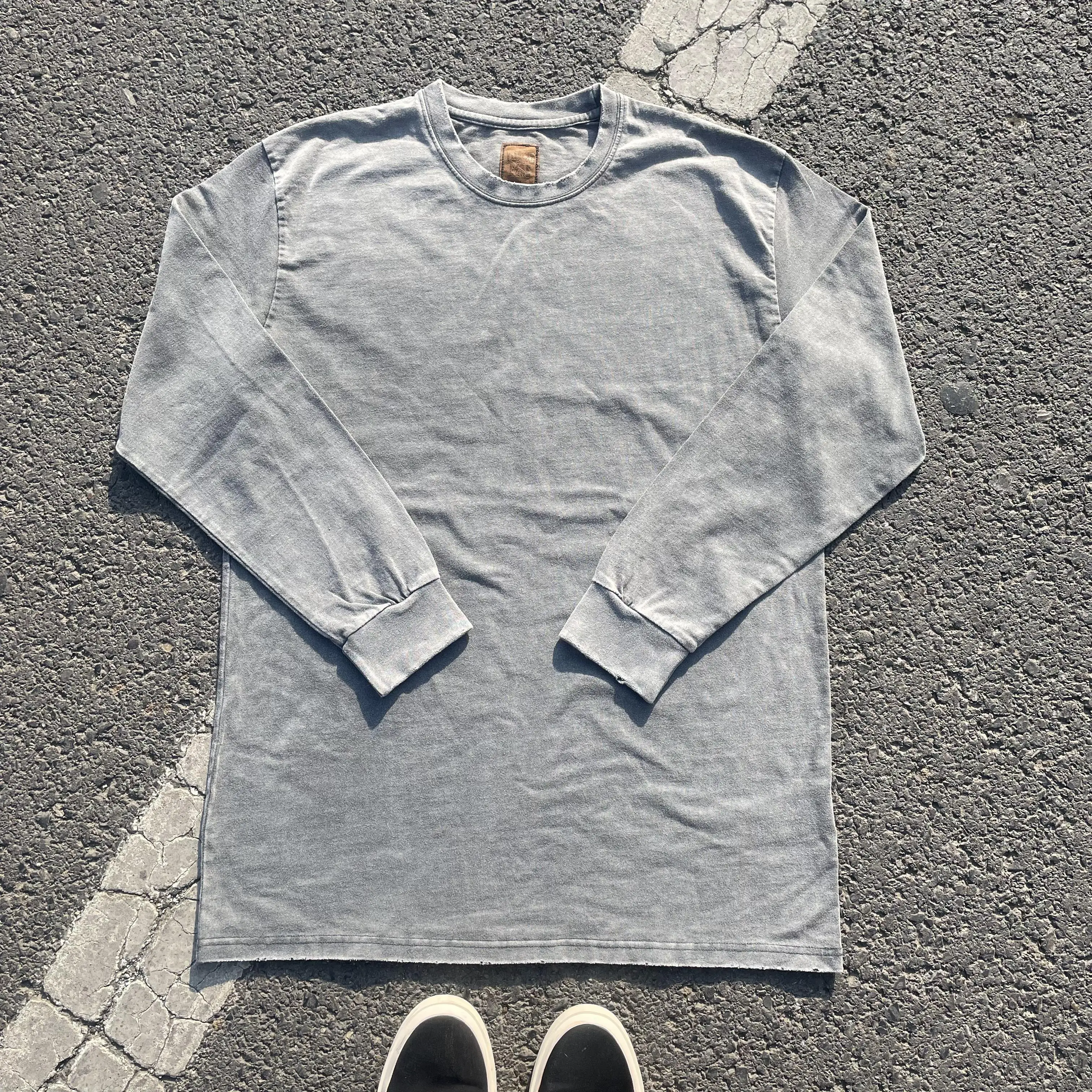 Heavily Worn 330G American Vintage Long Sleeve T-Shirt Ripped And Aged Large Size Studio Wang Clothing Accessory Sleeve Button
