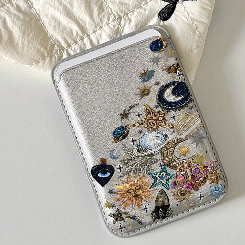 Golden Stars Moon Y2K Leder-Kartenetui Handyhülle Kartenhalter Magnetische Hülle Geeignet für alle iPhones mit Magsafe-Kartenfunktion – Detail 4