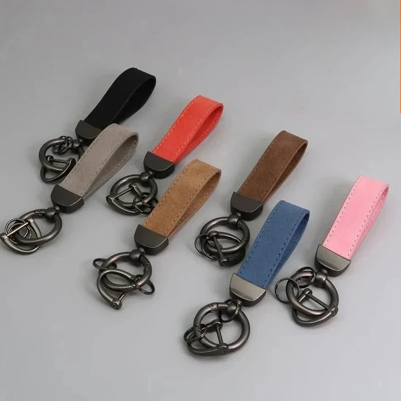 Schlüsselanhänger aus Wildleder mit individuellem Logo für Männer und Frauen, Retro-Vintage-Stil, personalisierter Firmennamen-Schlüsselanhänger, Lasergravur, Auto-Schlüsselanhänger – Detail 3