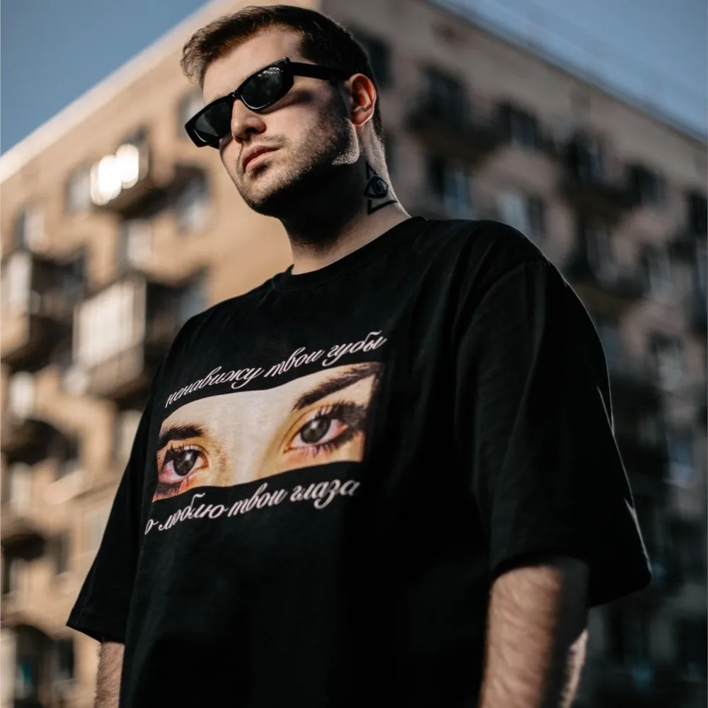 Harajuku Oversized Streetwear Men Clothing Eyes Graphic Print Tshirt Cotton Hip Hop Aesthetic Short Sleeve Tops Goth Y2k Fashion