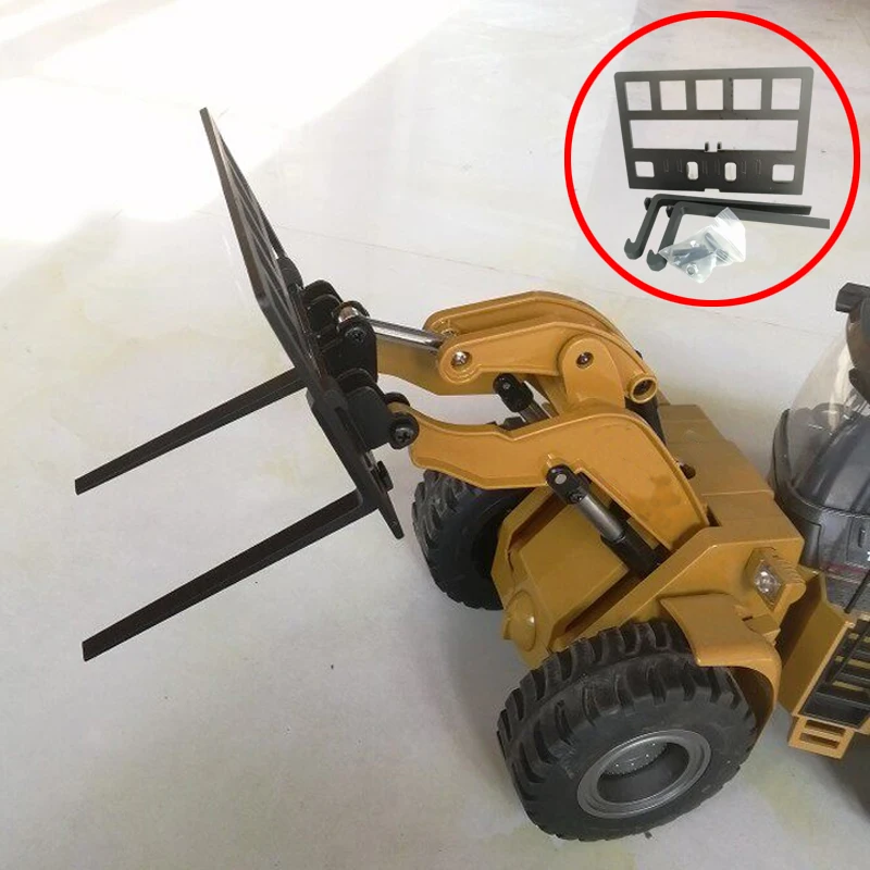 1PCS Metal Pallet Fork Simulation Forklift Attachment Upgrades Accessories For HUINA 583 RC Alloy Loader Modify Bulldozer Model