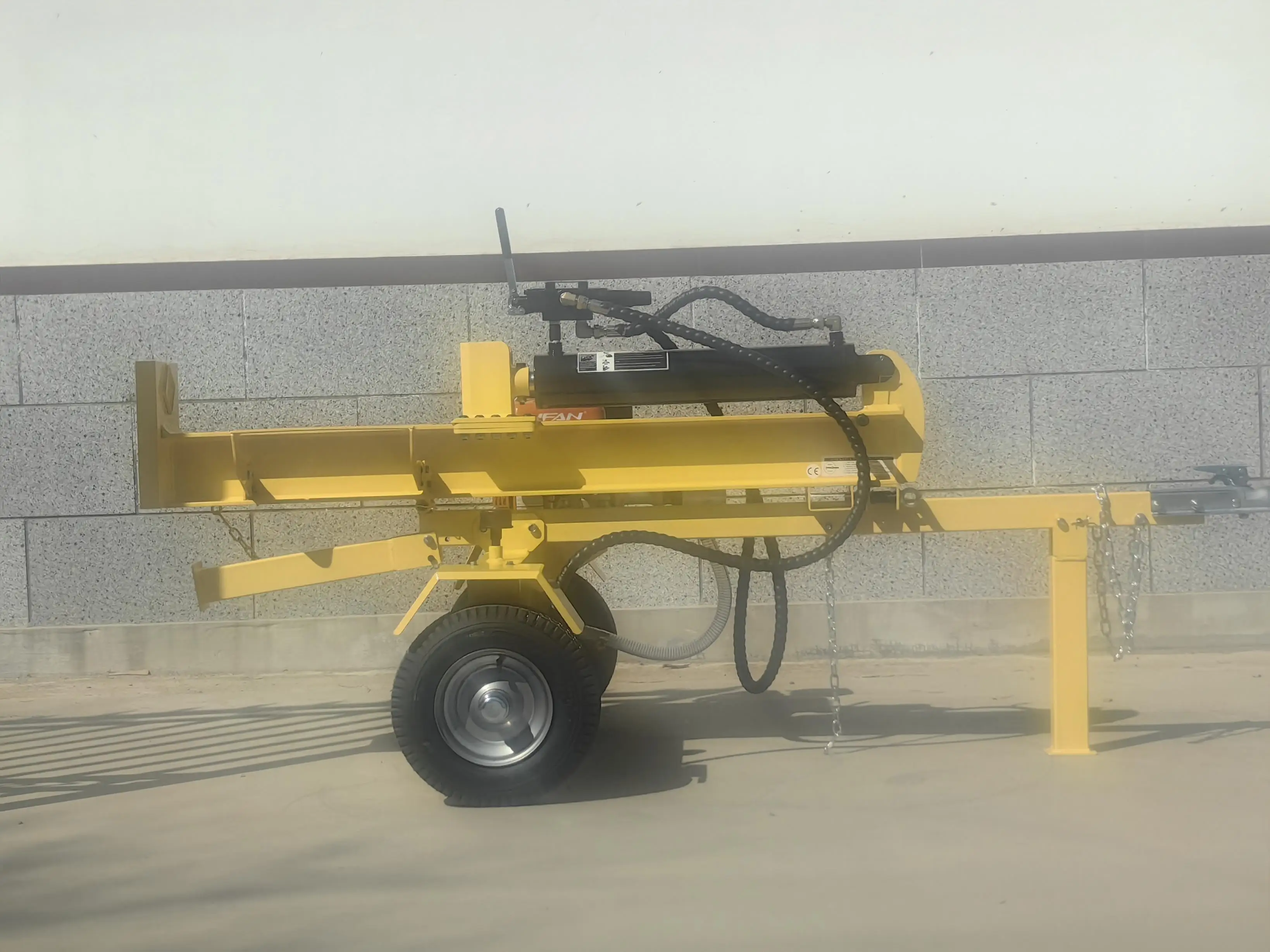 Factory Price Log Splitter Powered by Engine