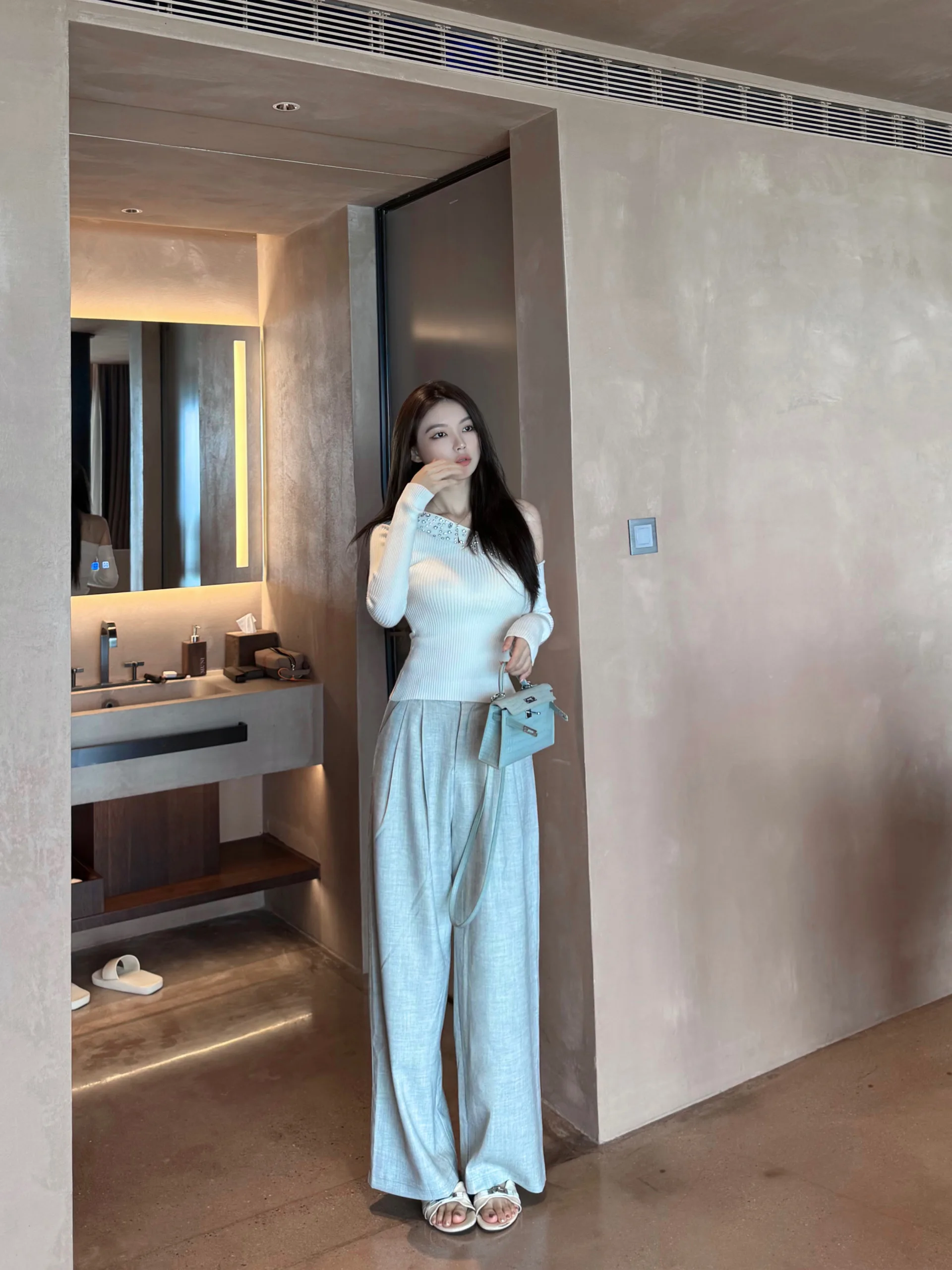 

Льняные брюки с высокой талией и широкими штанинами для ранней осени, легкие, с цветочным принтом, прямого кроя, повседневные брюки для женщин