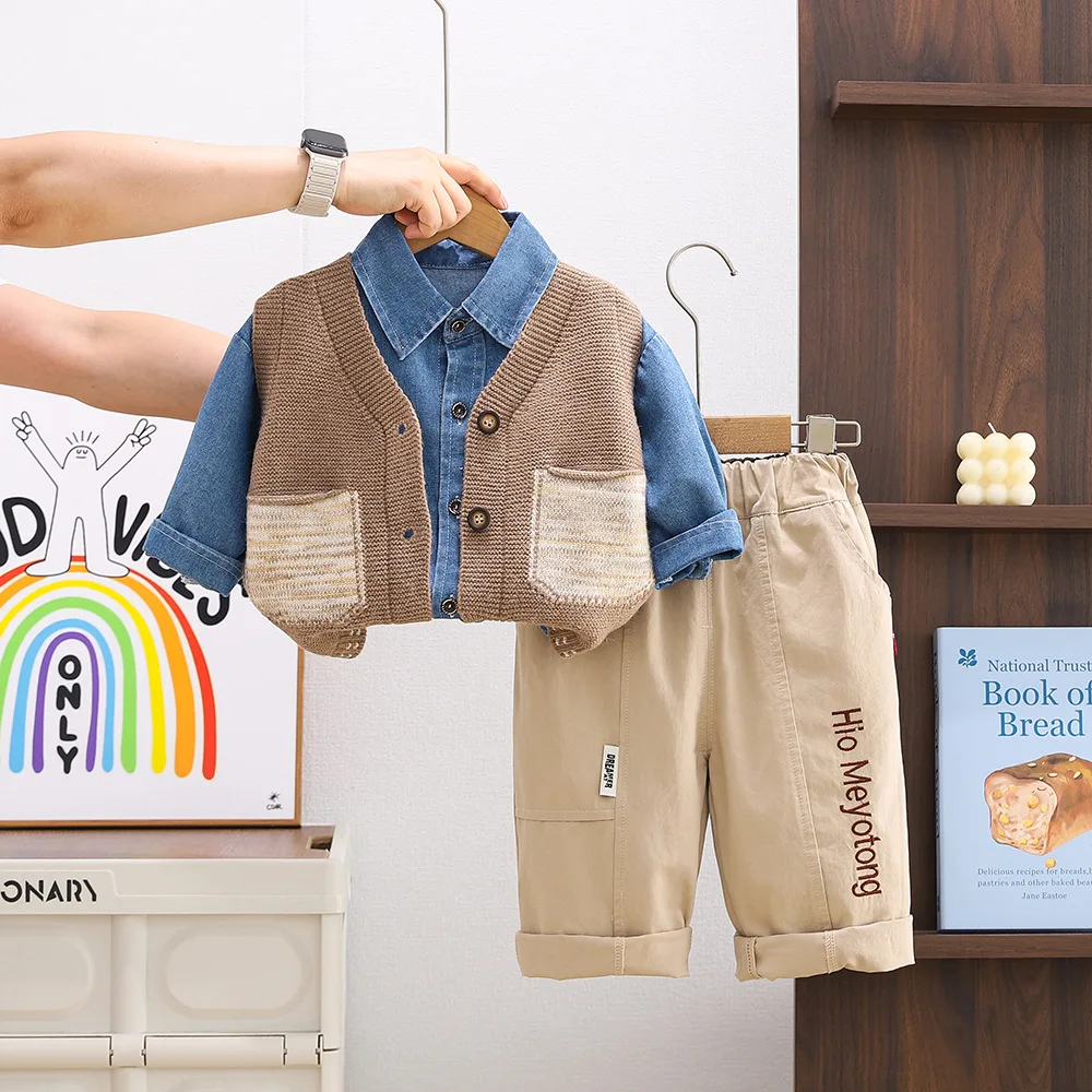 Childrens Clothing Baby Boy First Christmas Outfit Spring Autumn Double Pocket Sweater Vest + Denim Shirts + Pants Boys Suit Set