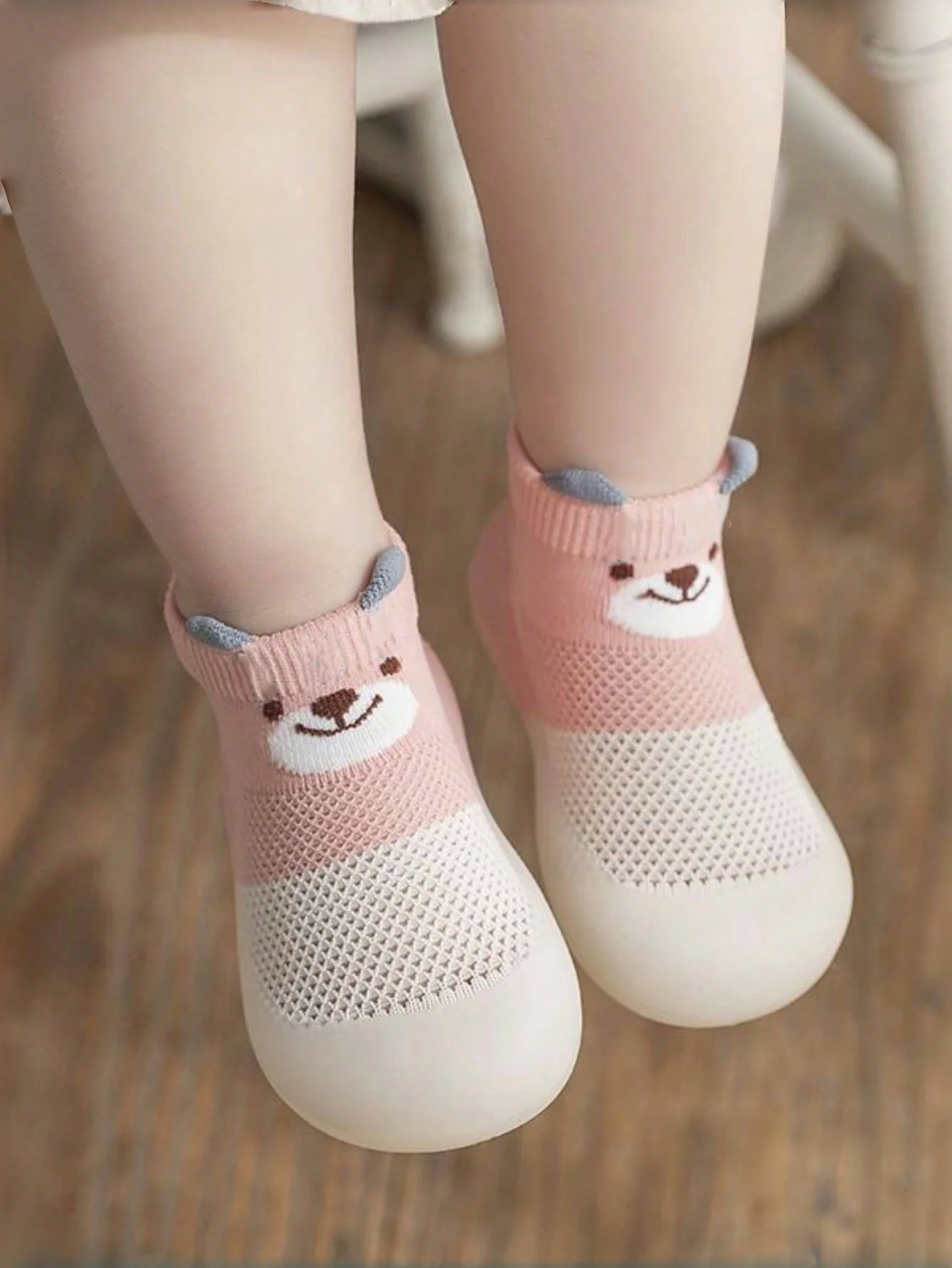 Yibubu-Chaussures de bébé à l'offre elles souples, chaussures d'intérieur pour tout-petits, chaussettes de sol respirantes en maille, chaussettes mignonnes à la mode