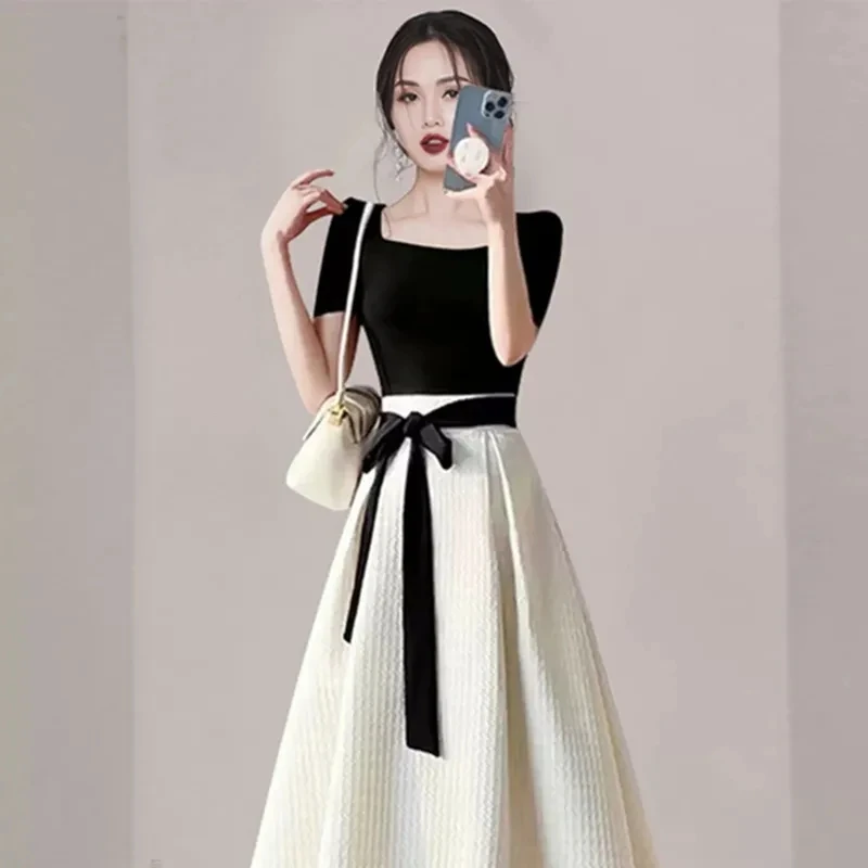 

Women French Contrast Color Long Sleeved Round Neck Dress Female Advanced Sense Grace Splicing Round Necked Large Swing Skirt