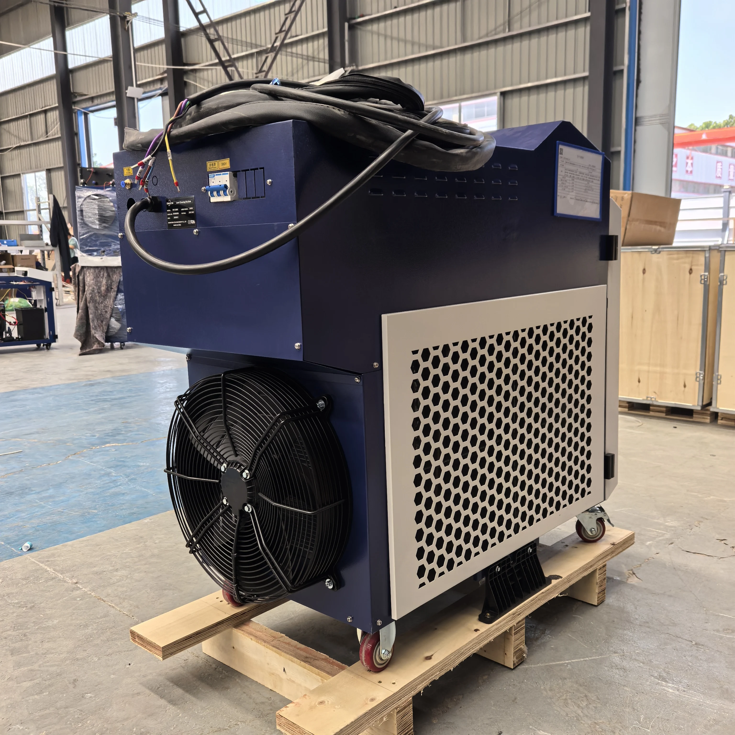 Laser Cleaning Machine Fast Delivery 1500W 2000W 3000W Fiber Laser Cleaning For Metal Laser Clean Tool