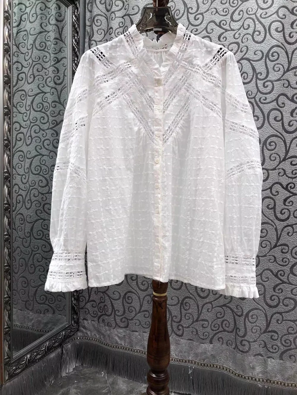 

Блузка из 100% хлопка, весна-лето 2026, дизайнерская модная женская блузка с вышивкой, кружевом и пэчворком, с длинным рукавом, белая