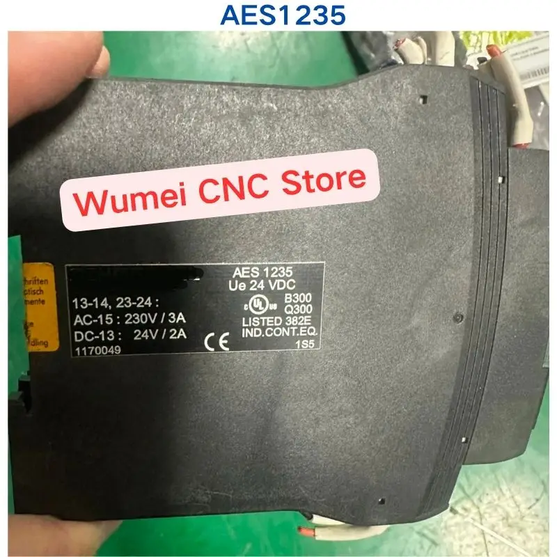 Original relay AES 1235 AES1235 1 piece