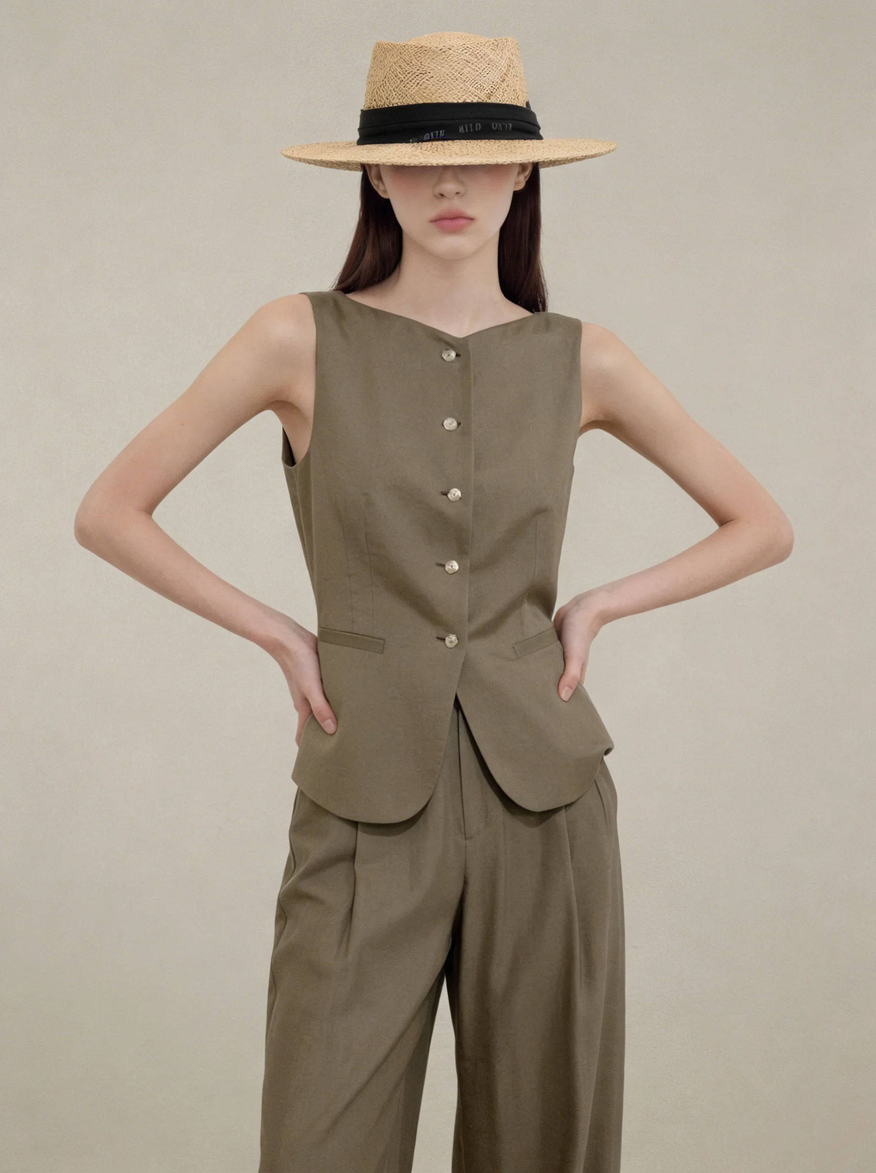 

Green Minimalist Women's Vest Pants Set Casual Loose Fit High Waist Spring Fashion Ensemble Button round Neck Spring Leisure