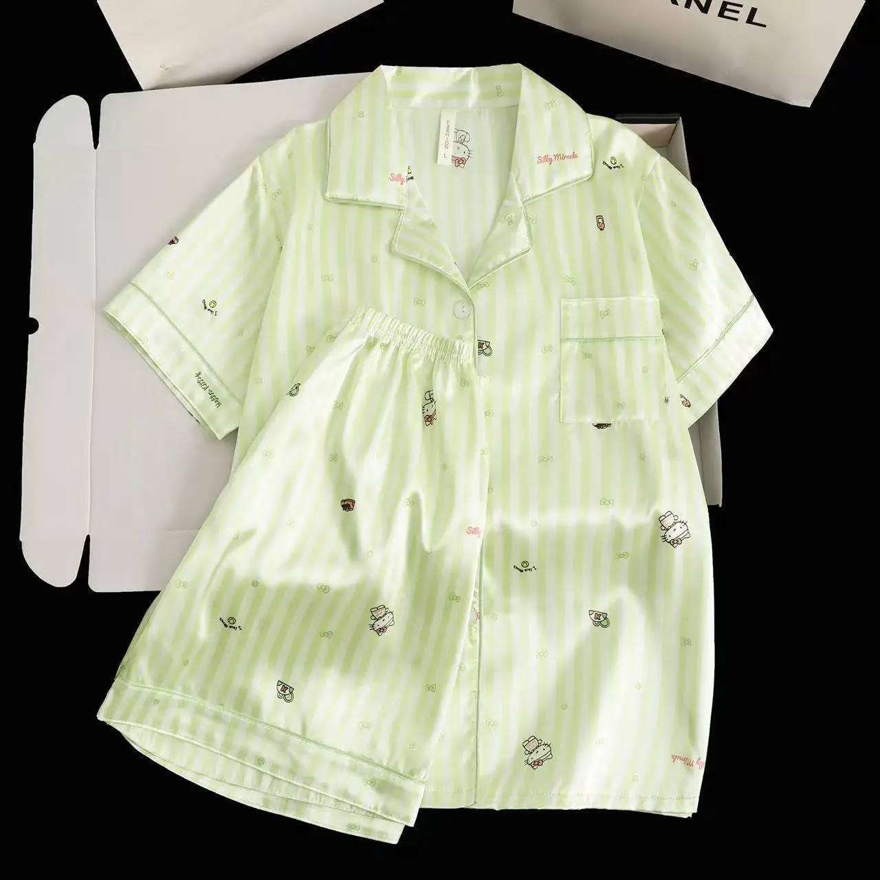 

Sanrio Hello Kitty Sexy Pajamas Y2K Shorts Short Sleeve Sleepwear Kawaii Cartoon Summer ﻿pyjamas Women Home Suit Birthday Gifts﻿