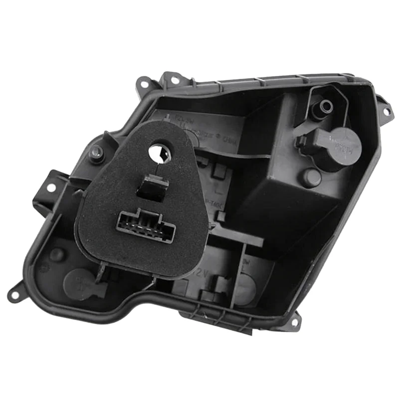 คลาสสิกด้านหลังขวาไฟท้ายแผงวงจรหลอดไฟสําหรับ Peugeot 301 2014-2016 รถเบรคไฟท้ายซ็อกเก็ตผู้ถือฐานไม่มีหลอดไฟ