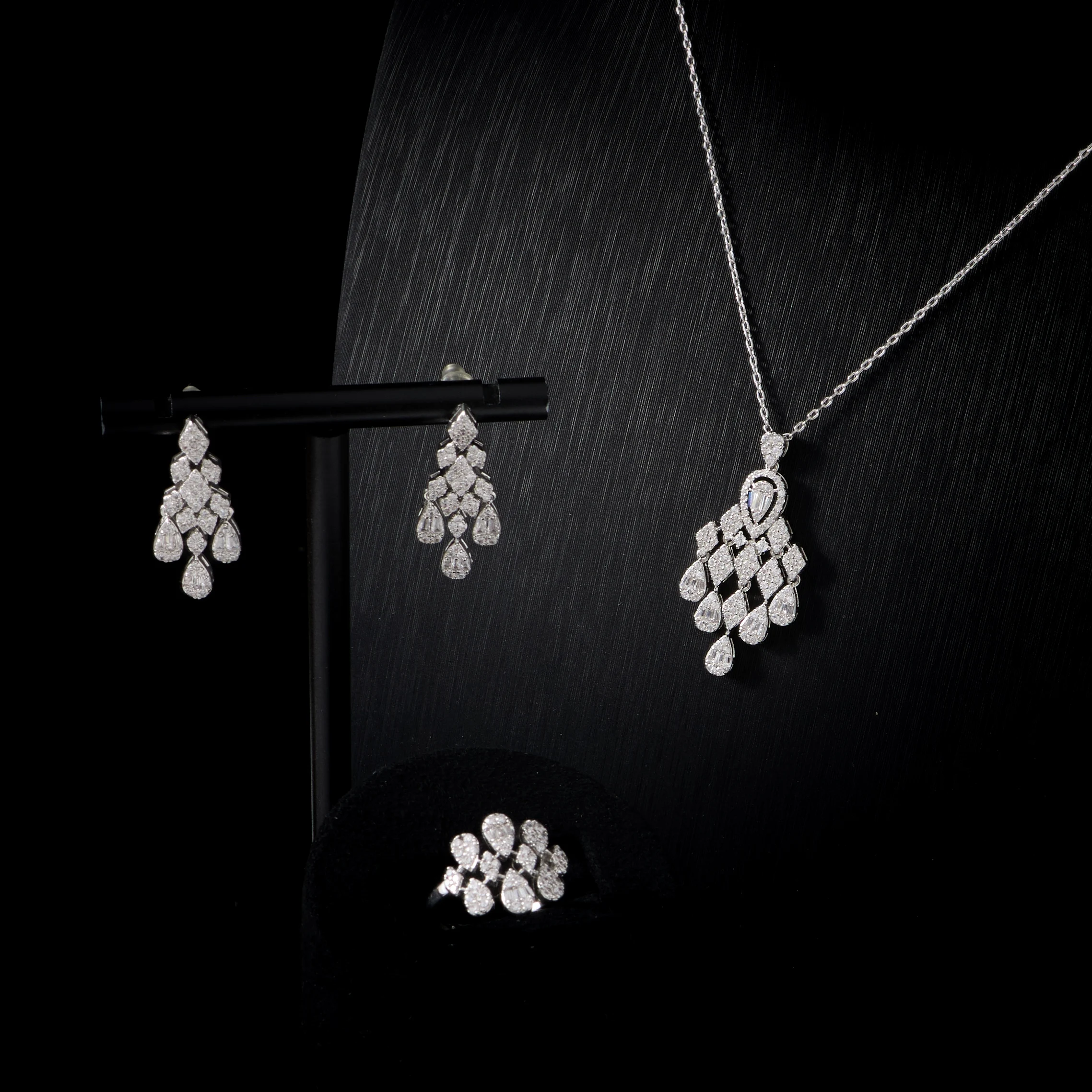 IN JEWELIFE Elegant 3Pcs Cubic Zirconia Jewelry Set for Women Dangle Drop Earrings Pendant Necklace Ring Bridal Wedding Engagem