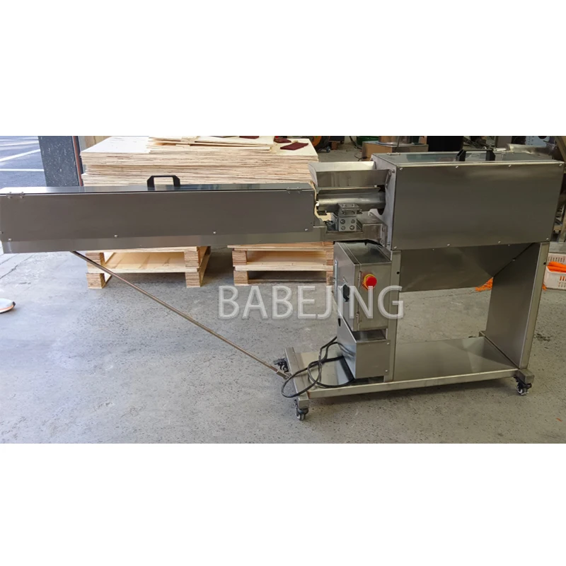 ماكينة تقشير الجزر الصناعية الجديدة لعام 2026 ماكينة تقشير الجزر التجارية الأوتوماتيكية بالكامل