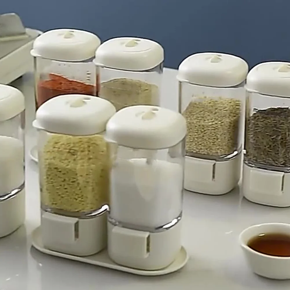 

Quantitative Press Type Salt Shaker Seasoning Bottle Kitchen Gadget Easy Clean PP Material Spice Container Storage Condiment