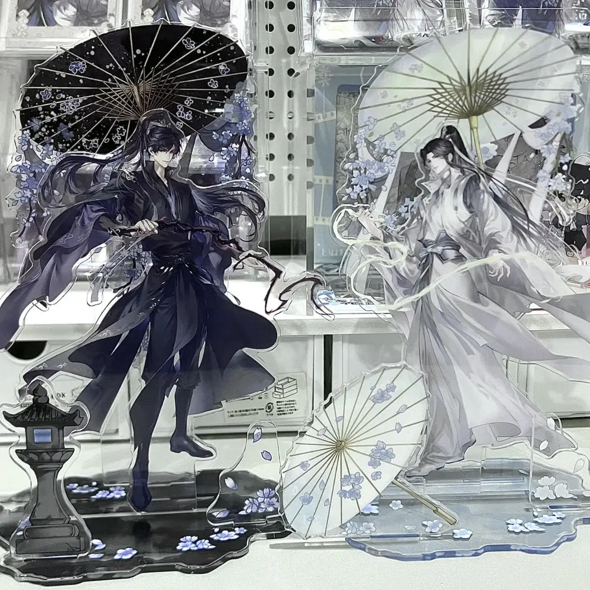 The Scene Around Er…