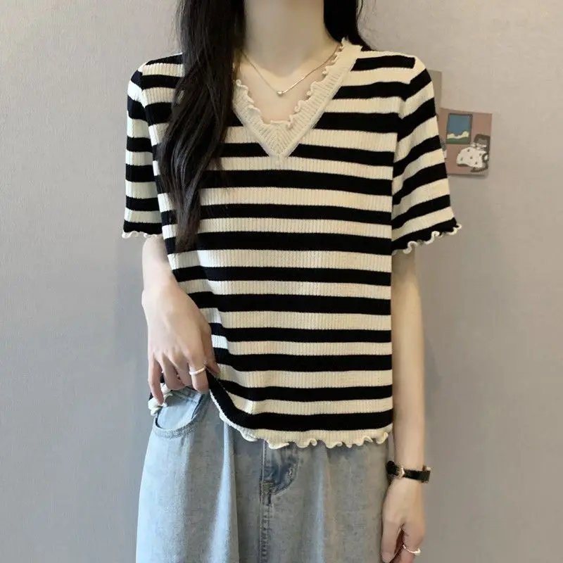 Large Size Wood Ear Striped Short Sleeved Sweater T-shirt for Women's Summer New Loose Appear Thin Slimming Simple Top