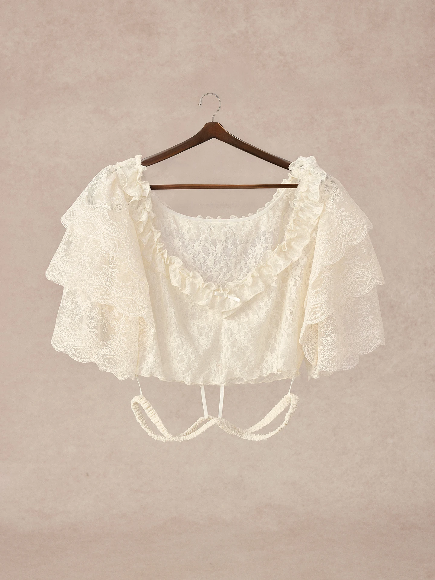 

Soft Skin-Friendly Large Size Women's Lace Csole Versatile Inner Wear French Sle Slim Fit ort Sve Square Collar Top