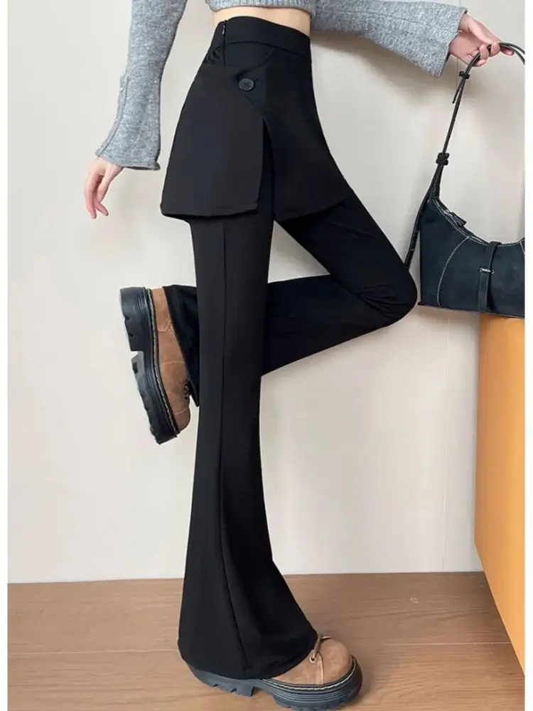 黒のフェイクツーピース風カーテンパンツ、ワイドレッグ、ハイウエスト、スリムフィット、スーツパンツ、カジュアル、フロアモッピング、マイクロフレアパンツ