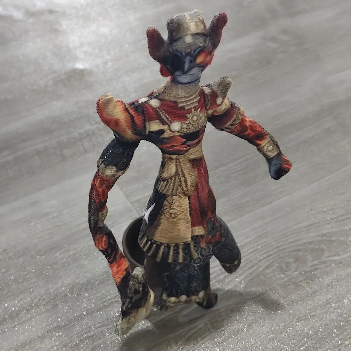 愚者のゴールドノートンキャンベルアイデンティティ V 11 インチ人形コスプレボディワイヤースケルトンアクションぬいぐるみアクセサリー飾り