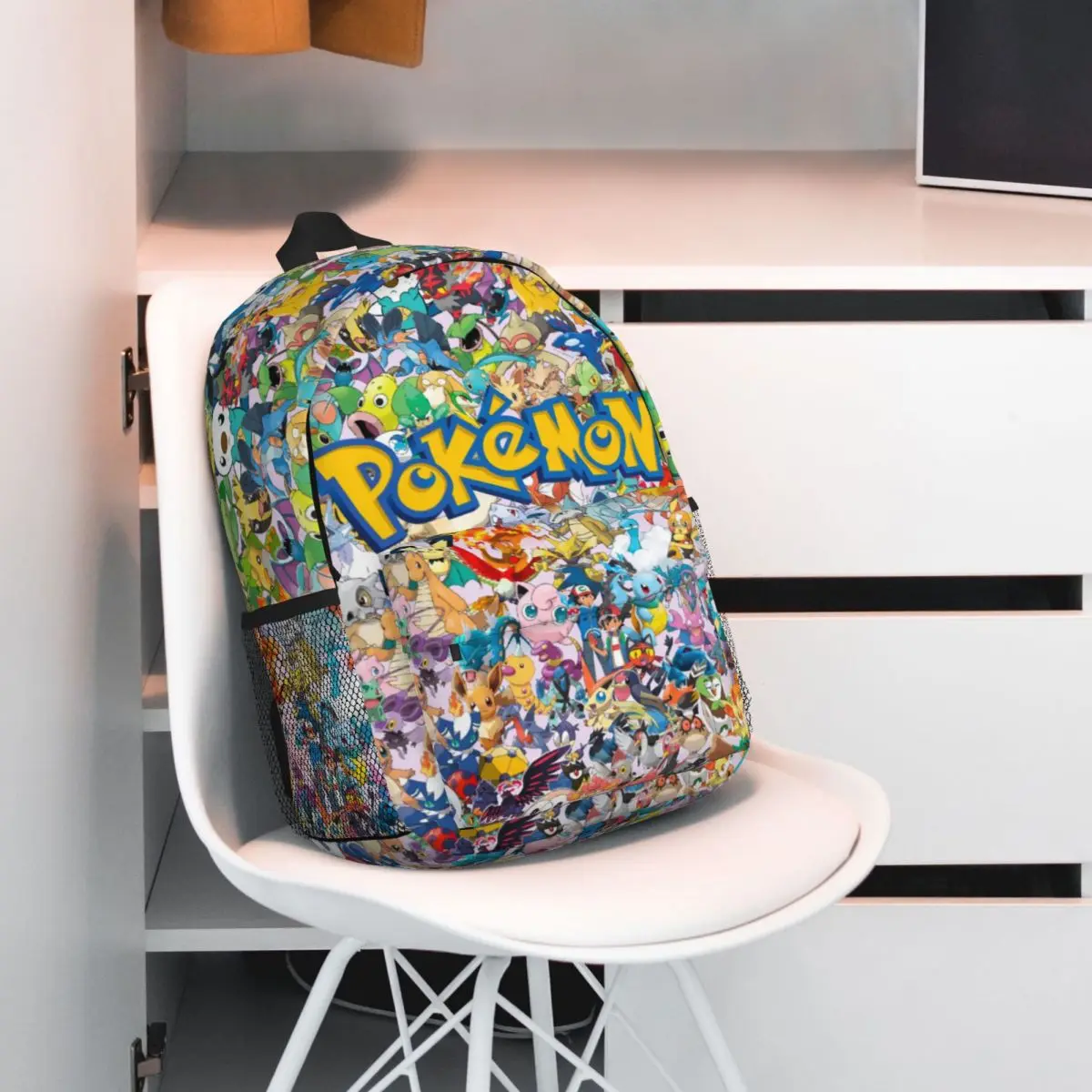 Mochila impermeável Pokémon de 15 polegadas – Bolsa de viagem leve com vários bolsos para organização