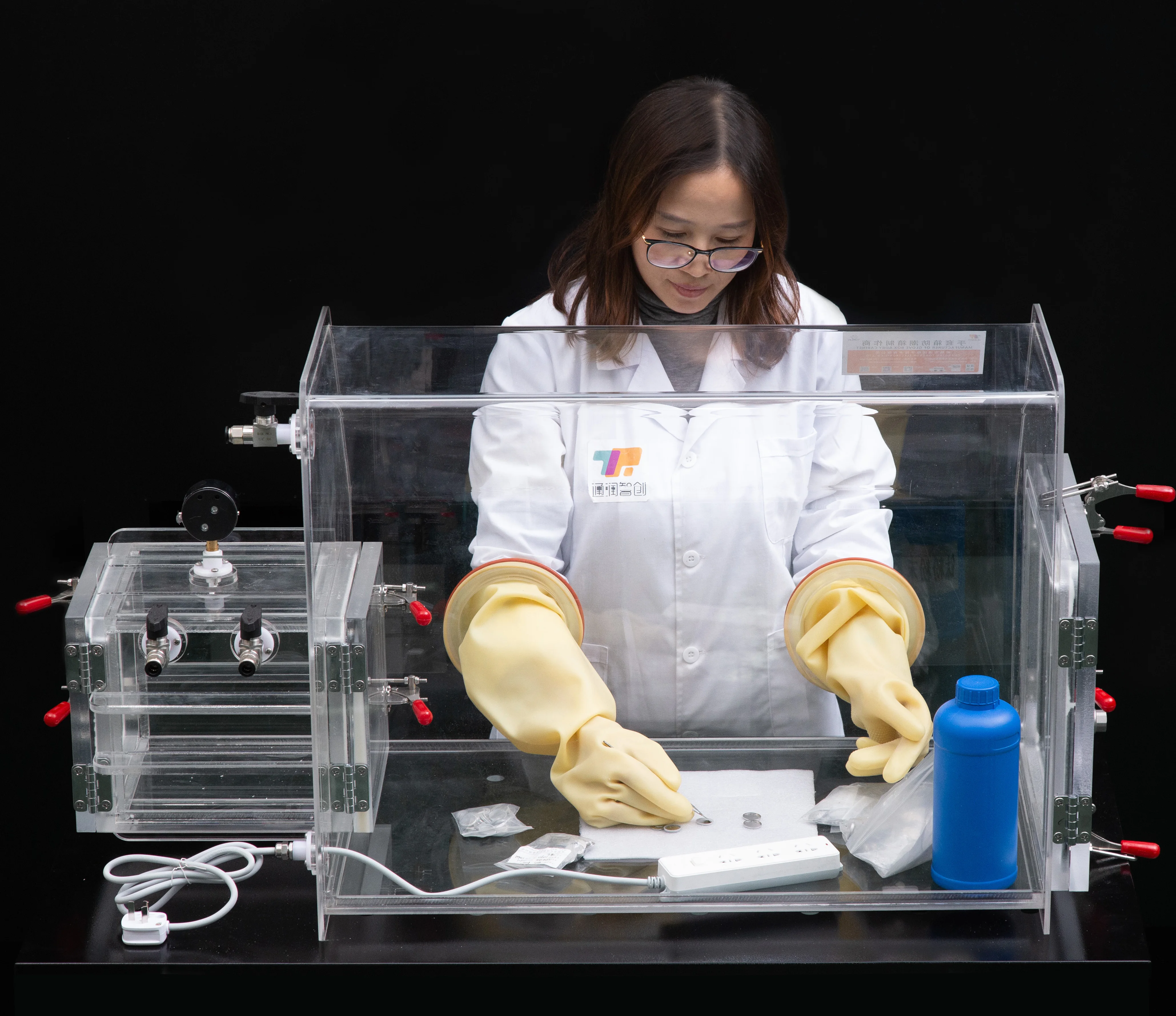 

Acrylic Glove Box Physics Biology Chemistry Laboratory Requirement Benchtop Transparent PMMA Acrylic Plexiglass Vacuum Glove Box