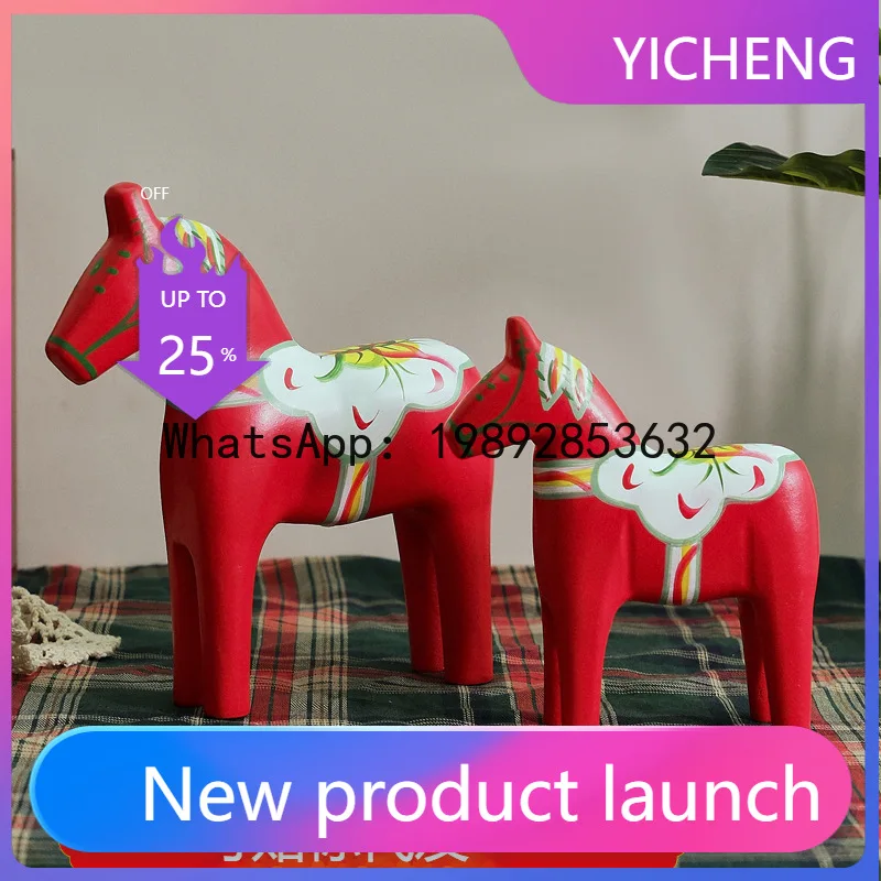 

PYJ Nordic Log Ornament Wooden Horse Carving Painted Red Horse Wedding Ornament Pair of Large and Small Letter Horses