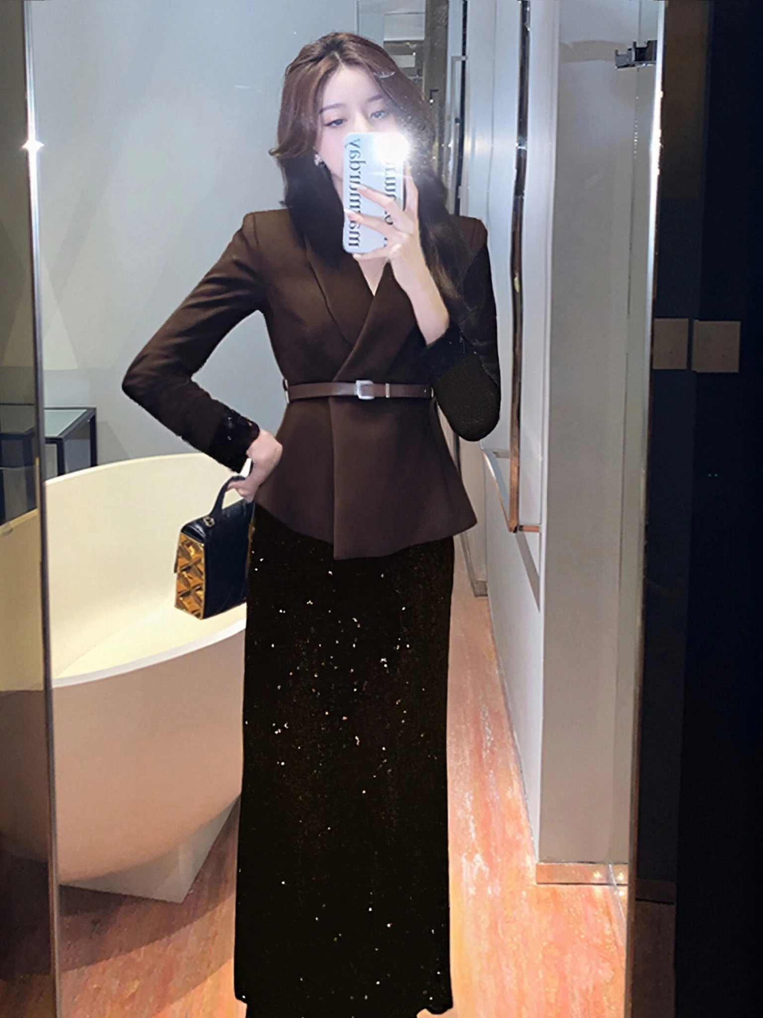

Elegant Celebrity Outfit Shiny Sequin Skirt Belted Two-Piece Set High Waist Business Style Autumn New Arrival DM006