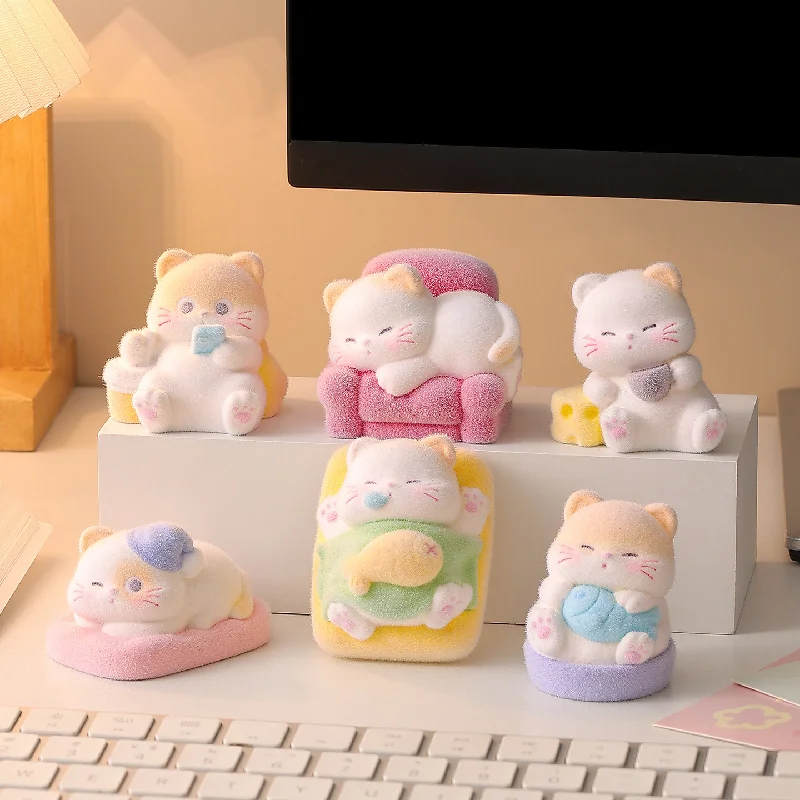 Creative Instagram-style flocked kitten desktop ornament, workstation decoration, stress-relief and healing birthday gift