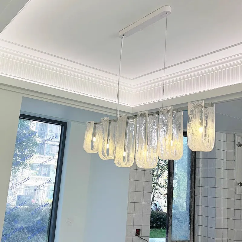 2025 كريم زجاجي فاخر على الطراز الفرنسي رئيسي لتناول الطعام والمعيشة الحديثة وتصاميم الدرج والتركيب المعلق