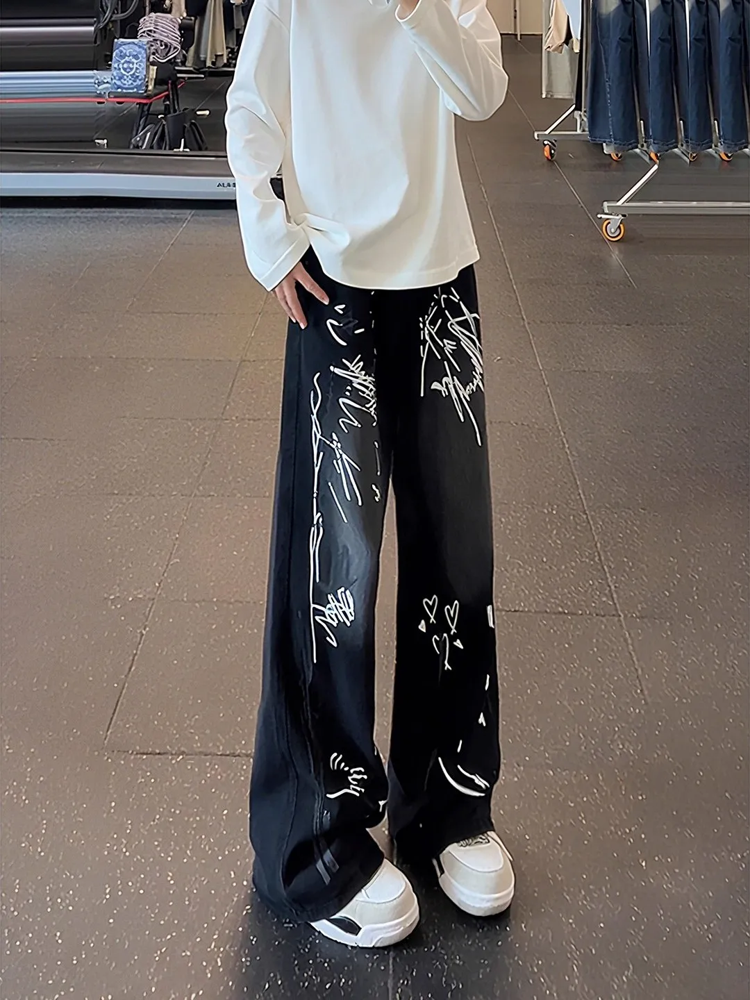 

Мужские широкие джинсы свободного кроя с принтом Doodle Print в стиле американского хип-хопа, повседневные, для уличной моды