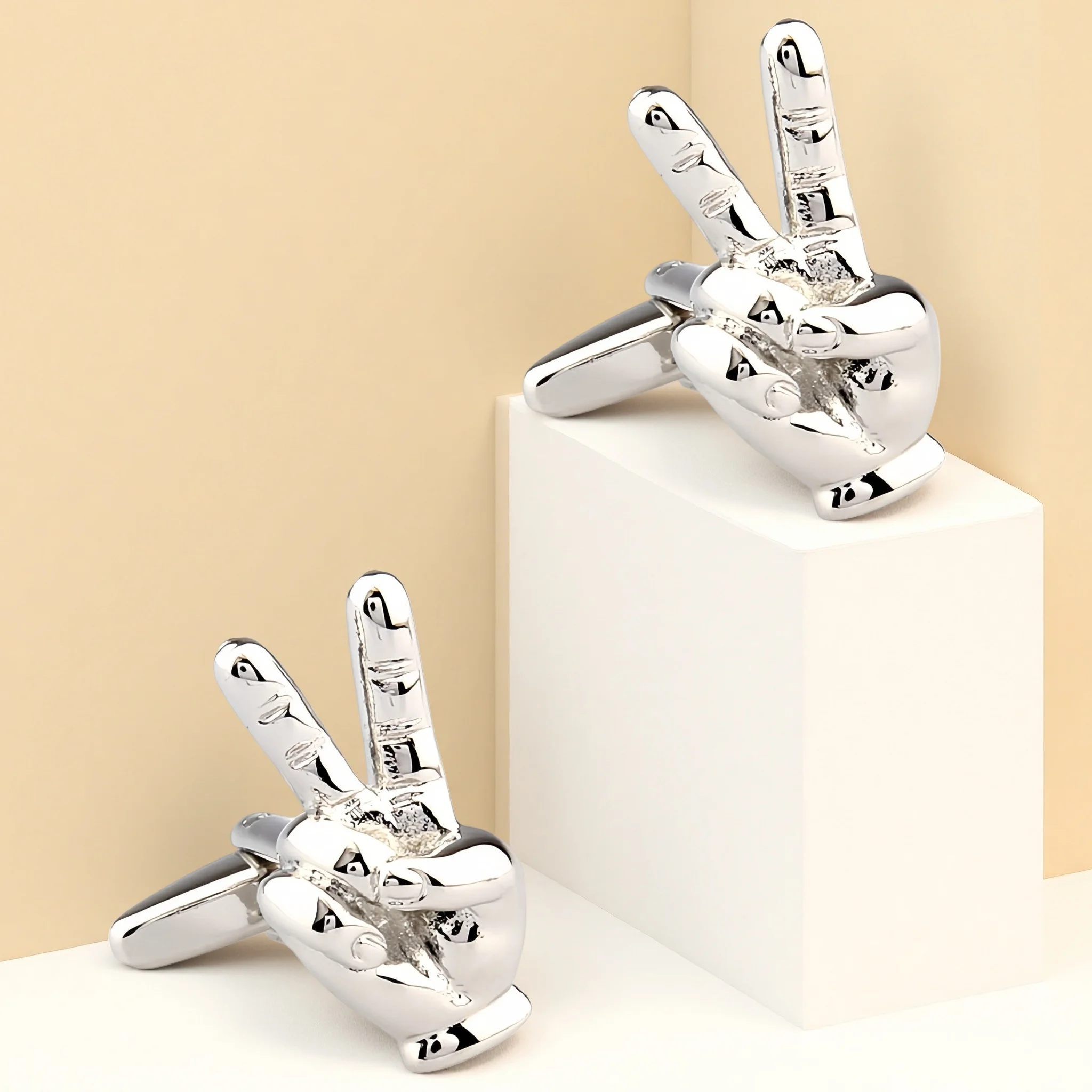 31 Designs Leaf Knots Laser Cufflinks Men Scissor Horseshoe Hand Cuff Links (2 Pairs / Lot)
