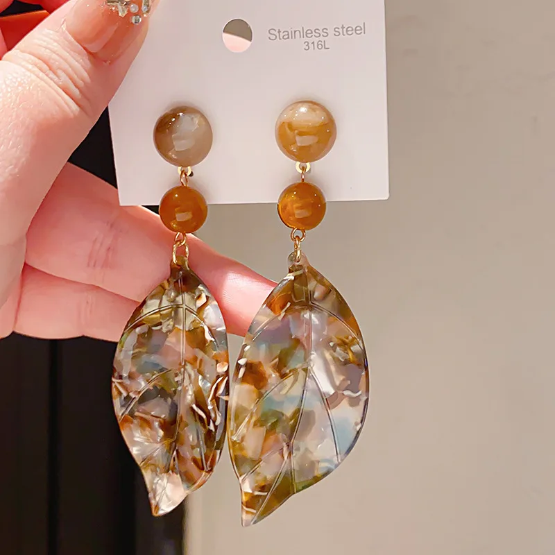 Maillard Vintage Acetic Acid Smudged Geometric Leaf Earrings Exaggerate Personality Autumn and Winter Niche High-end Sense
