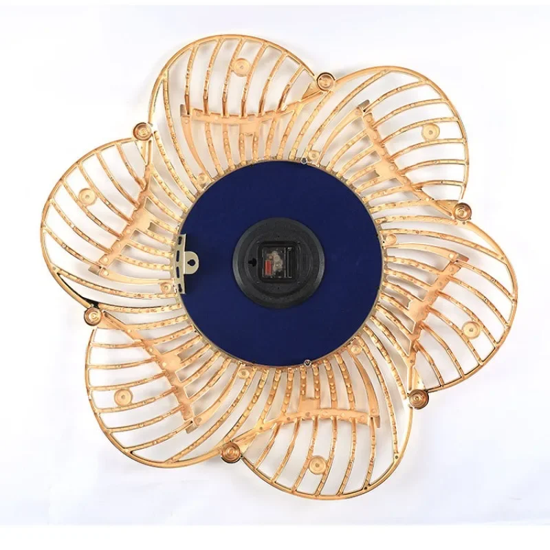 Living room shell quartz clock European light luxury decorative clock frameless painting wall watch high-end atmospheric clock