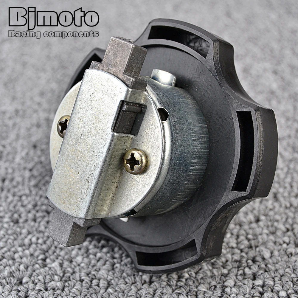Fuel Gas Tank Cap Cover Locking Key For Yamaha XT225 XT600 XZ550 TTR250 TW225 DT50 DT230 DT200WR XS250 XS400  11H-24602-10-00 - view 4