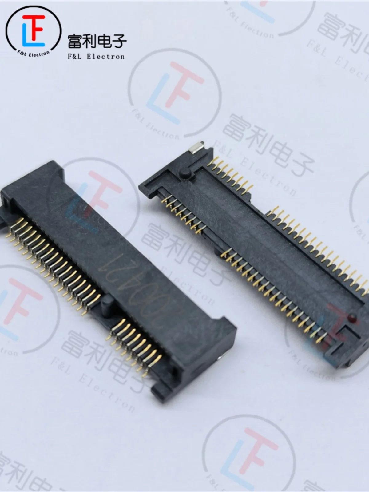 5pcs 679105700 67910-5700 0679105700 52P 5.7H MINI PCI-E Seat