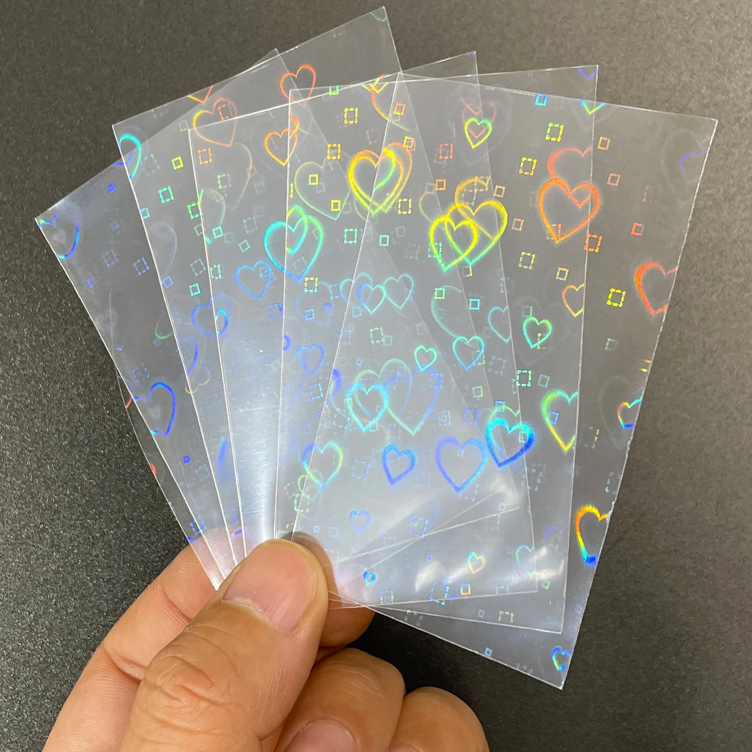 100 PCS Super Cute Holographic Photo Cards Foil Shinny Laser Heart Shaped Holo Flash Kpop Spark Photocards Protectors 56x88mm