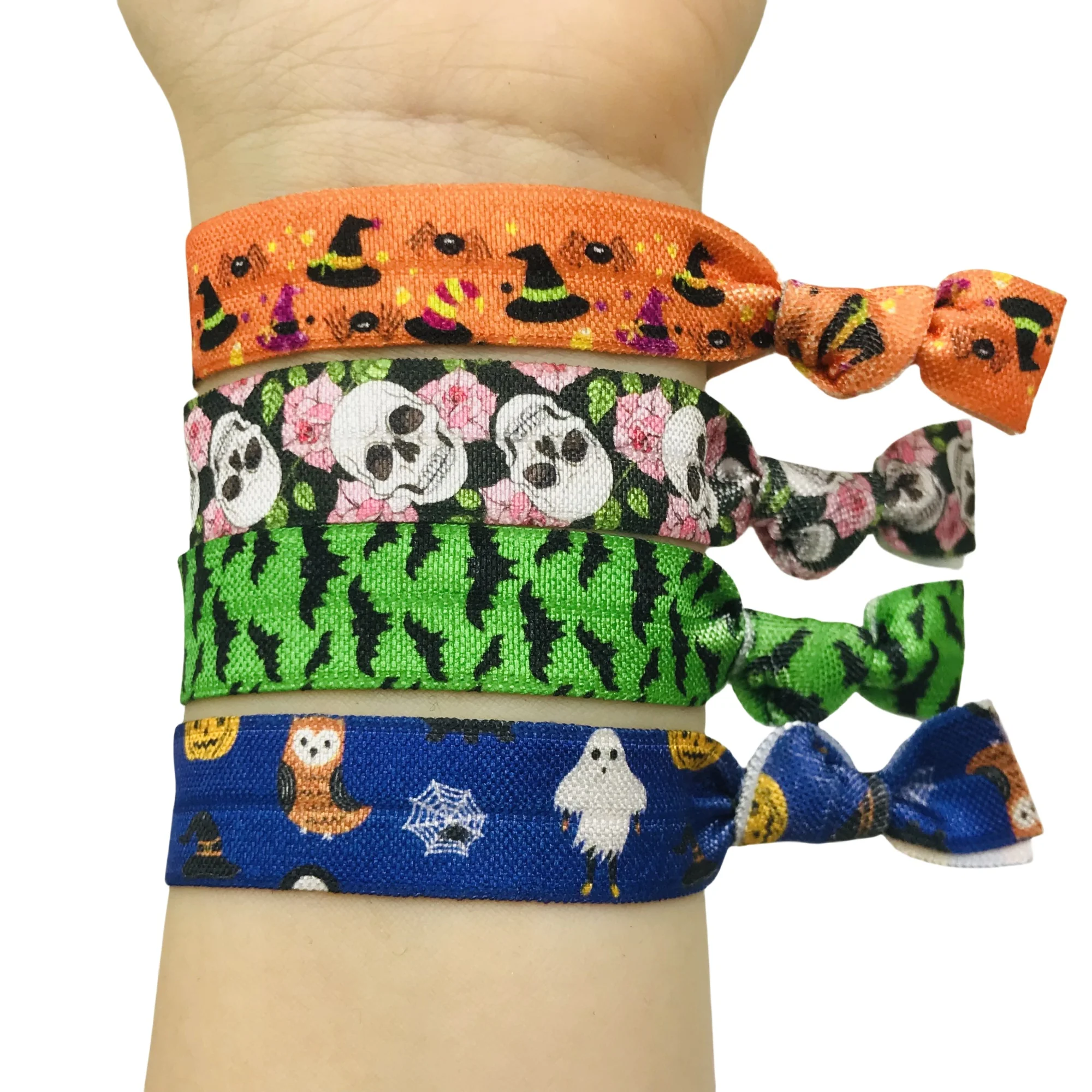 50/200-teiliges Haarschmuck-Set mit Geisterkopf, Fledermaus, Kürbis, Spinnen-Aufdruck, elastische Stirnbänder und Krawatten für Halloween-Feiertagsfeiern – Detail 6
