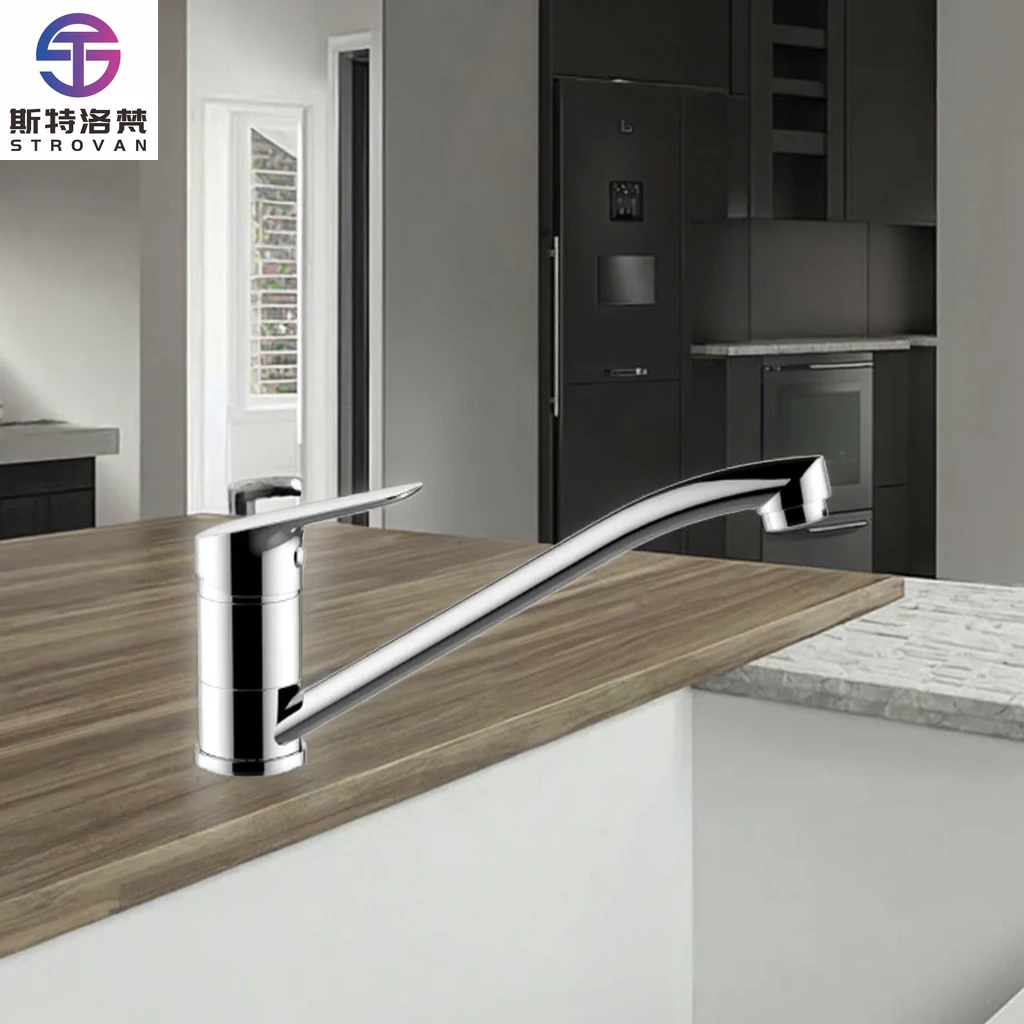 صنبور مطبخ فاخر وحديث بمقبض واحد من النحاس الصلب الأبيض ومطلي بالكروم