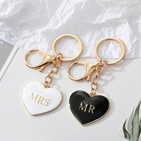 Couple Simple Personality Alloy Black And White Heart Key Chain Drip oil Letters MRMRS Love Bag Pendant