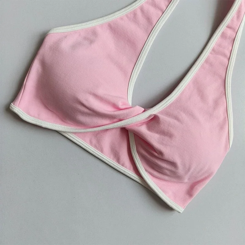 Damen-Yoga-BH mit Halterneck und Farbblock-Design, herausnehmbare Brustpolster, schnelltrocknendes Sport-Top für das Training. – Detail 15