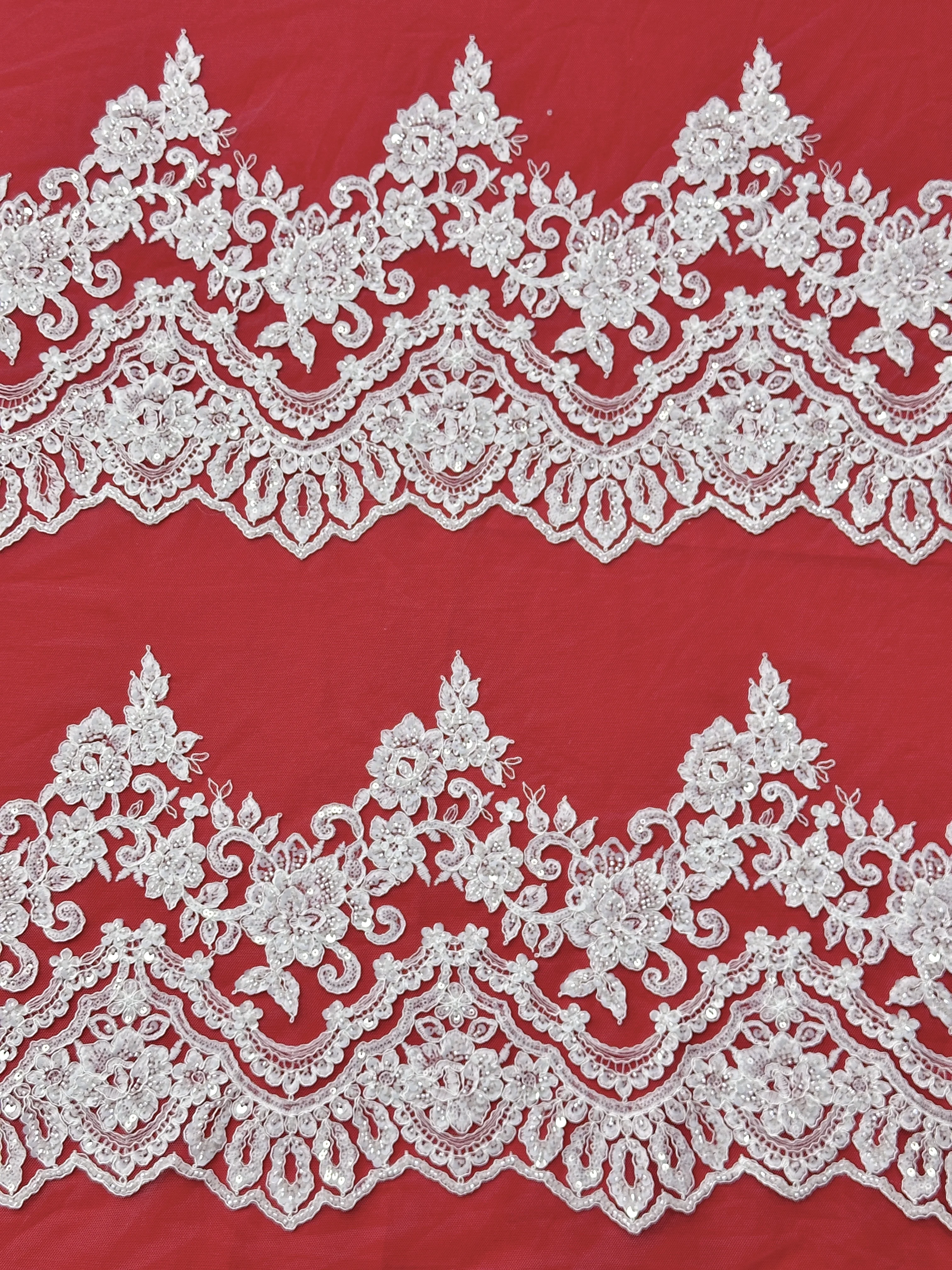 Classic French Style Luxury African Sequins Beaded Lace Fabric for European Wedding Lace Mesh Tulle Lace Fabric