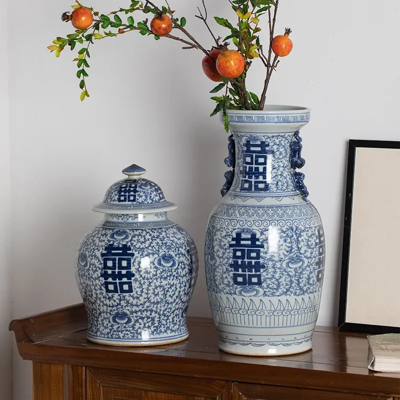 Jingdezhen Blue and White Porcelain Vase with Happy Character Design Chinese Ceramic Home Decor for Living Room Flower