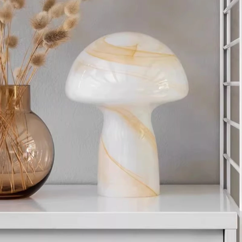 

Creative Glass Table Lamp LED Nordic Mushroom Desk Light Study Bedroom Bedside Restaurant Hotel Luxury High-end Lighting Fixture