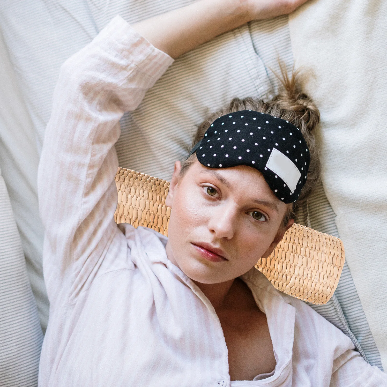 

Natural Rattan Woven Cervical Pillow for Spinal Health Stiff Neck Relief Multifunctional Comfortable Lumbar Care Pillow for Home