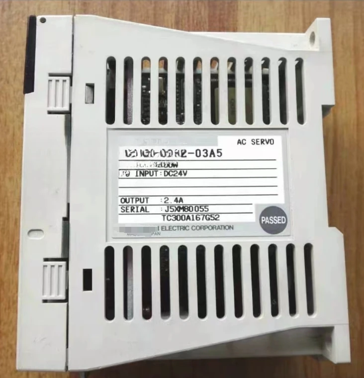 Для сервопривода MR-J2-03A5, 1 шт.