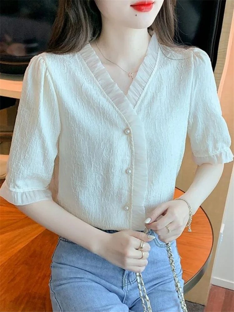 

Fungus Lace Blouses Fashion Women's Shirt Summer V-neck Female Clothing Button Short-Sleeve OL Blouses New Sweet Feminine Shirt