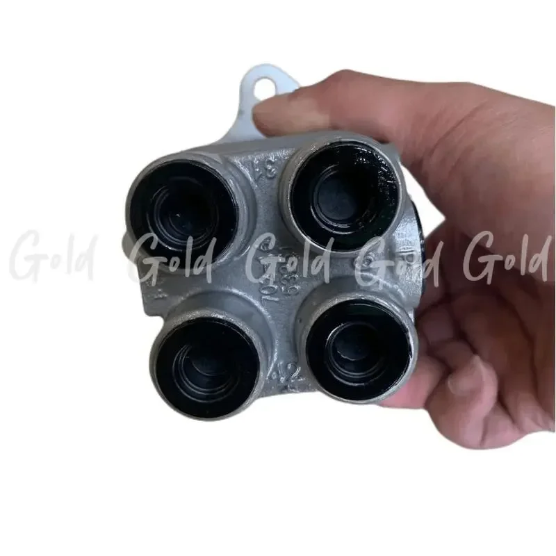 702-16-01341 702-16-03870 702-16-03470 702-16-06161 702-16-51270 D155A-6 Joystick pilot valve Komatsu D60/D65/D85 SK714