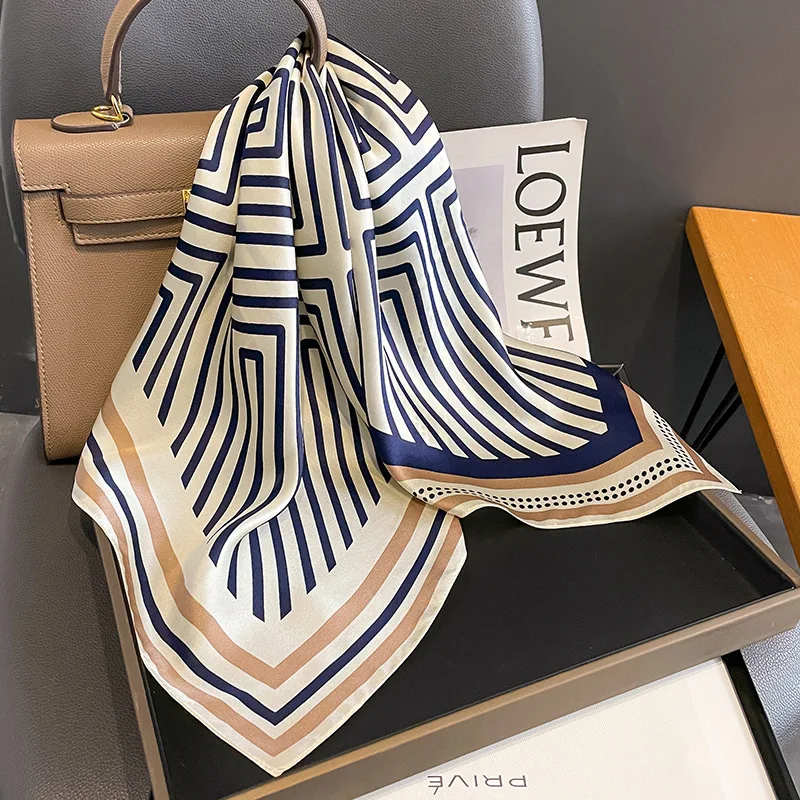 

Luxury Brand Neckerchief Spring Square 100% Pure Silk Scarf Women Shawl Ladies Neck Tie Wrist Wrap Hair Ribbon Headband Bandana