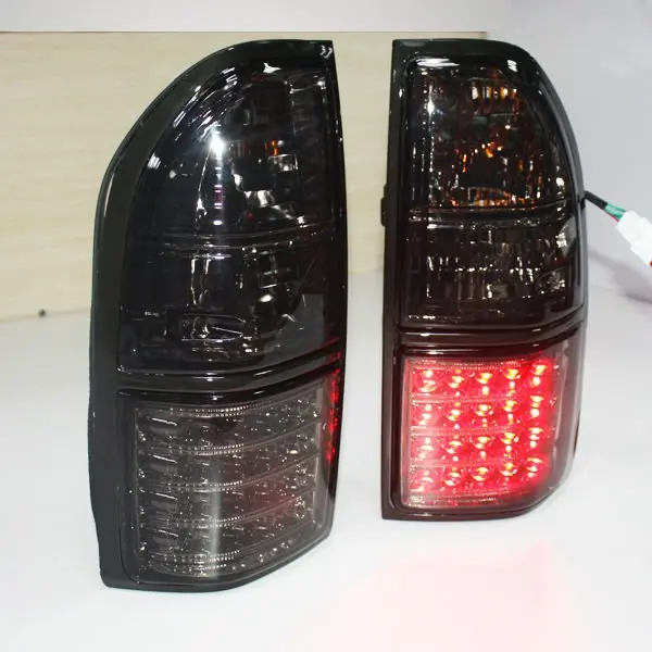 Dla TOYOTA Prado FJ90 LC90 Lampa tylna LED 1998-2003 Rok Dym